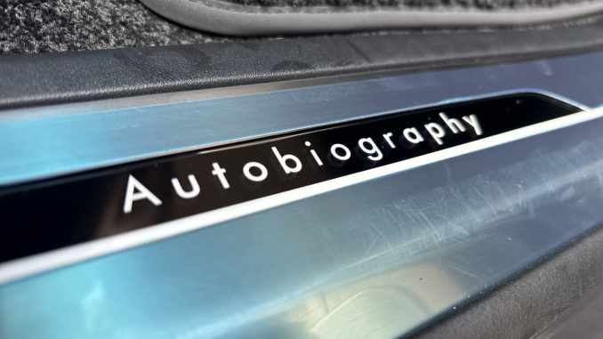 Land Rover Range Rover 3.0 P550e Autobiography 4dr Auto Estate - Image 32
